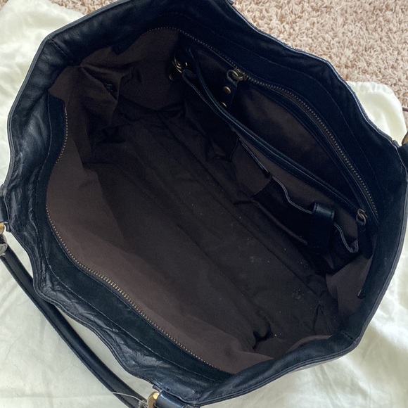 Cole Haan Large Leather Handbag Black - Picture 2 of 10